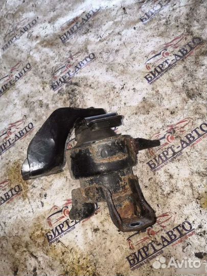 Опора, кронштейн, подушка двигателя Honda partner