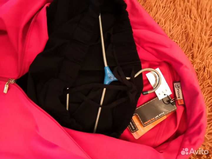 Костюм спортивнвй