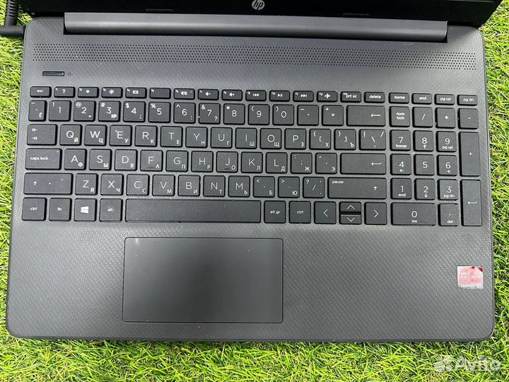 15.6' FHD Ноутбук HP Laptop