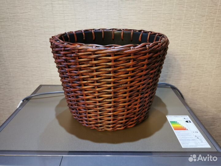 Корзина плетеная большая