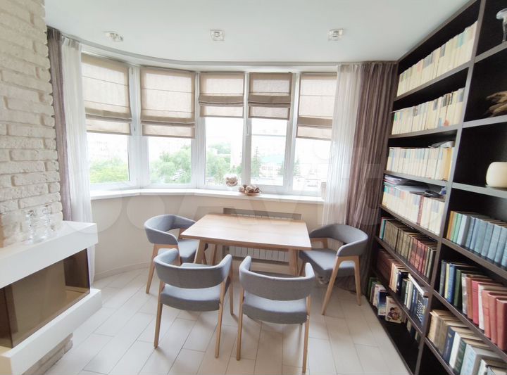 2-к. квартира, 84 м², 6/9 эт.