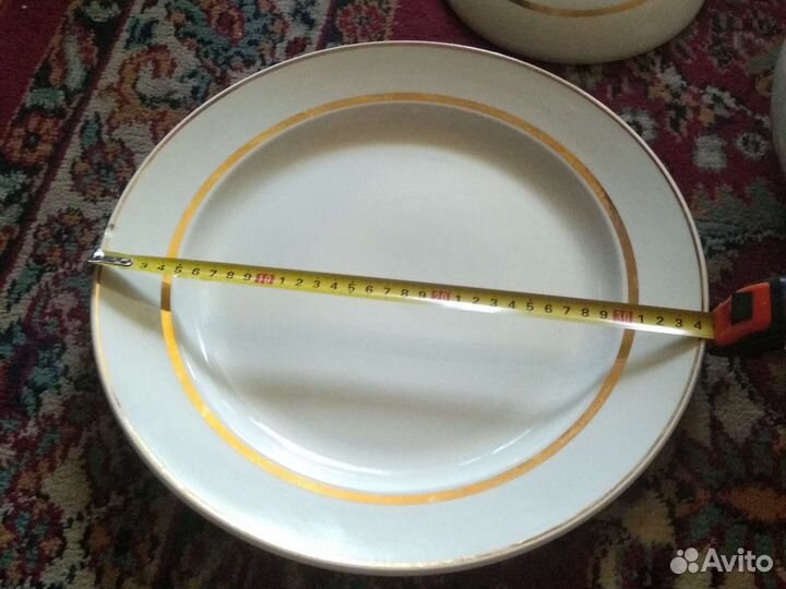 Супница с блюдом