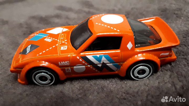Машинки модельки хотвилс