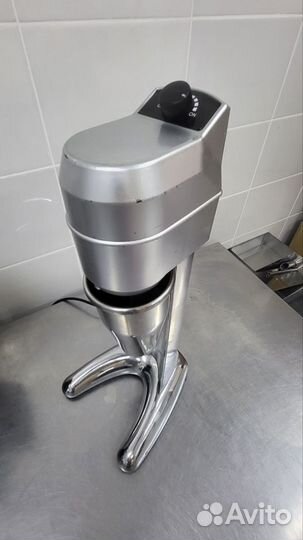 Миксер для молочных коктейлей