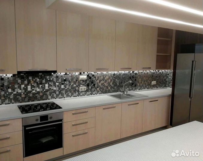 Кухонный гарнитур «Aura» на заказ