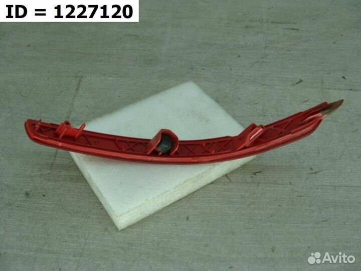 Светоотражатель катафот заднего бампера левый Kia