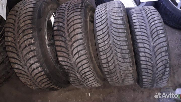 205/60 R16 goodyear UltraGrip Зима Литые R16 pсd:5