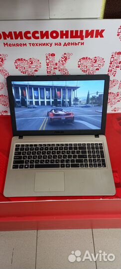 Asus R540Y T1