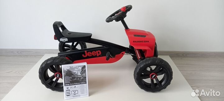 Веломобиль Berg Jeep Buzzy Rubicon красный