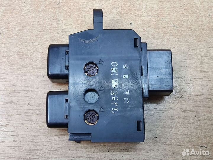 Блок кнопок, Mazda 626 GD