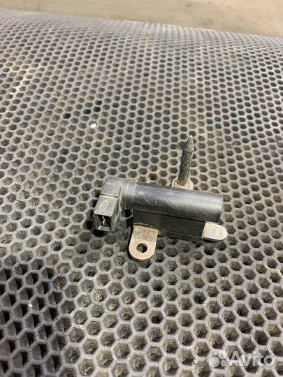 Датчик положения коленвала 4ald Ford Explorer 2