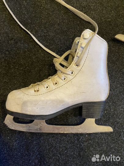 Коньки фигурные детские 28 размер