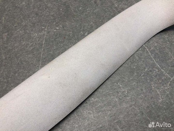 Обшивка крышки багажника правая Ford Focus DNW