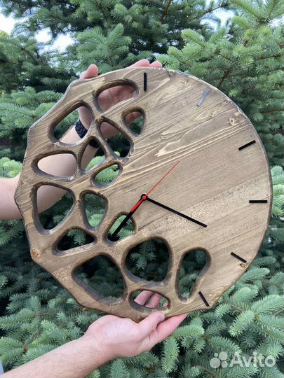 Часы из дерева ручной работы