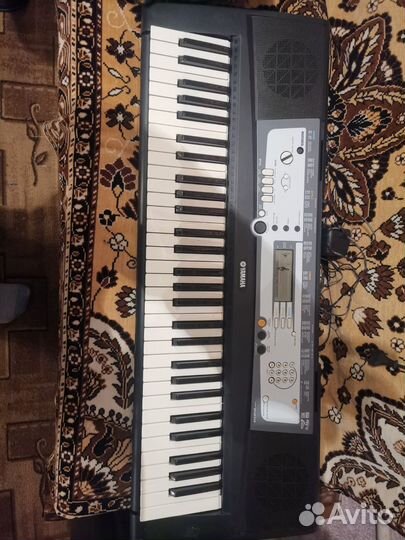Синтезатор yamaha psr e213