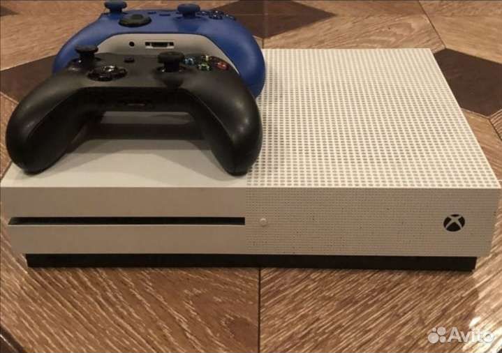 Xbox One S 1tb с играми
