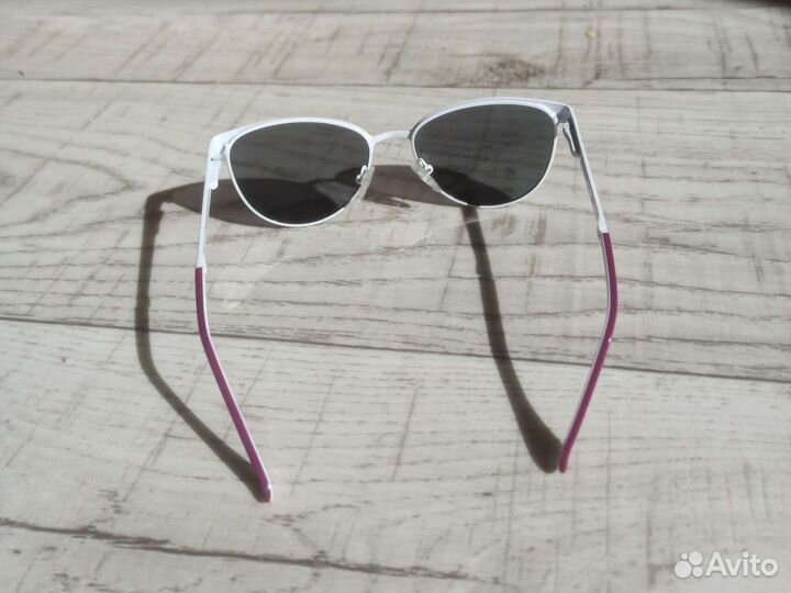 Солнцезащитные очки