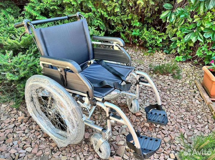 Инвалидное кресло узкая