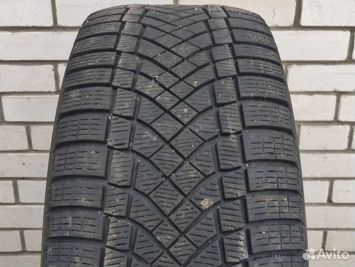 Pirelli Ice Zero FR SUV 285/60 R18 116T