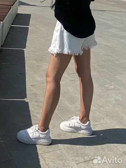 Шорты джинсовые