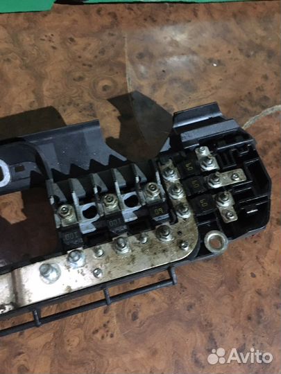 Блок предохранителей Ford Transit 7