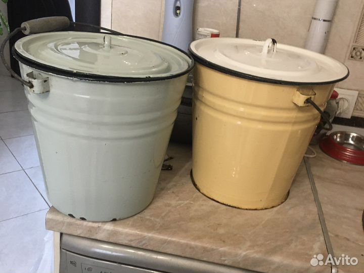 Ведро эмалированное СССР с крышкой и разнос
