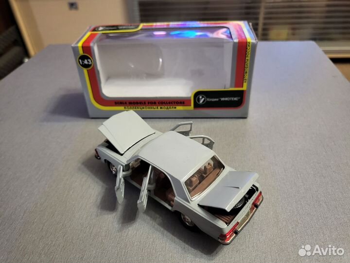 Модель СССР Волга Газ 3102, 1:43