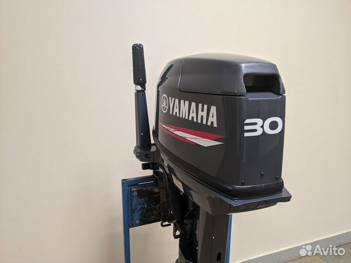 Лодочный мотор Yamaha 30 hmhs витрина