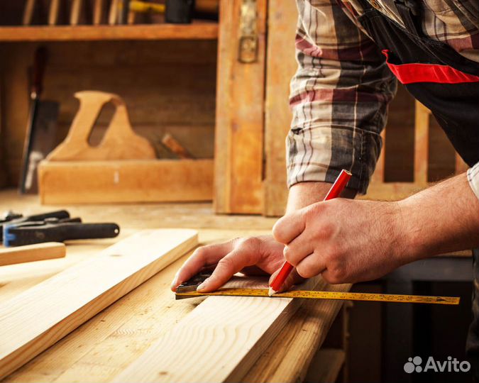 Помощник столяра
