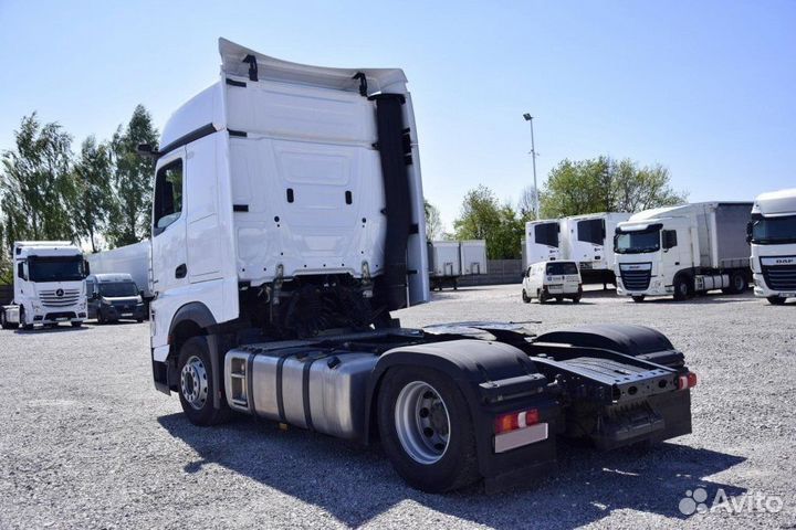 Mercedes-Benz Actros, 2023