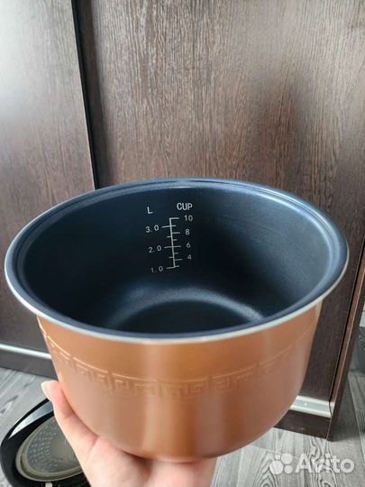 Мультиварка Redmond RMC-M4502