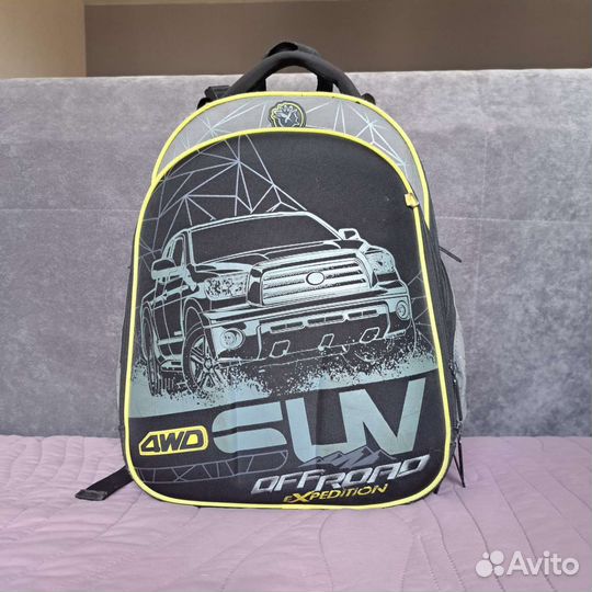 Ранец школьный Hummingbird