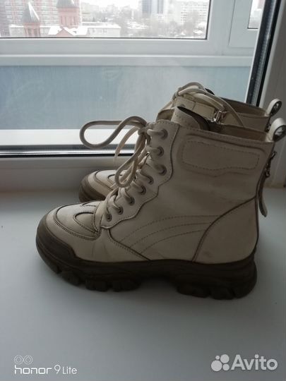 Ботинки женские зимние