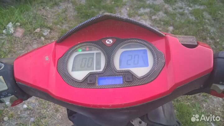 Cкутер Stels taktik 150cc