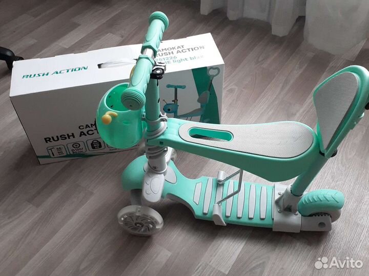 Самокат 3 в 1 новый