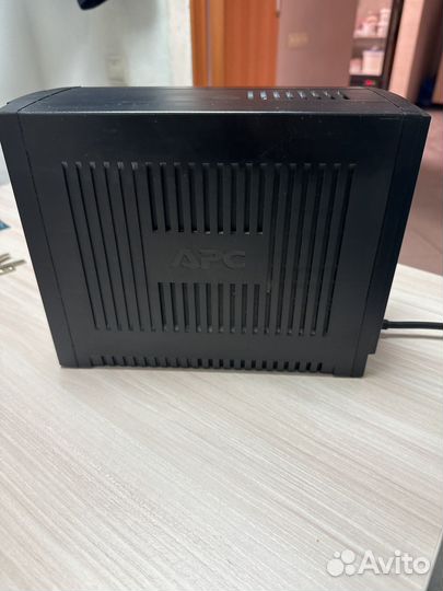 Ибп бесперебойник APC Back-UPS 650