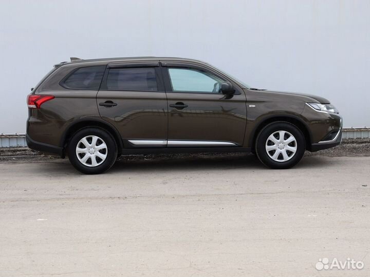 Mitsubishi Outlander 2.0 CVT, 2021, 83 000 км