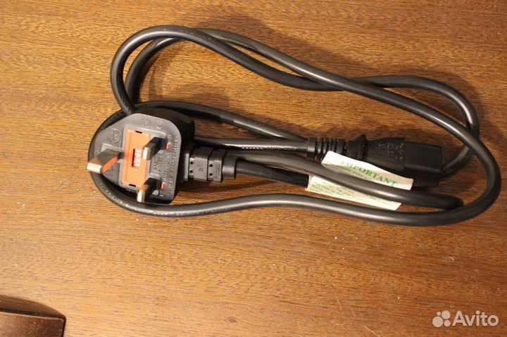 Компьютерные кабели и переходники