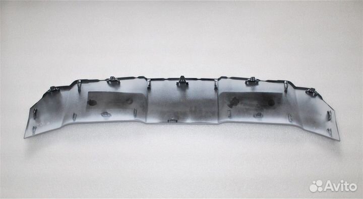 Lexus LX450D Спойлер переднего бампера весь крепеж