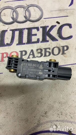 Датчик AIR BAG Audi A4 (B7) 2004-2009