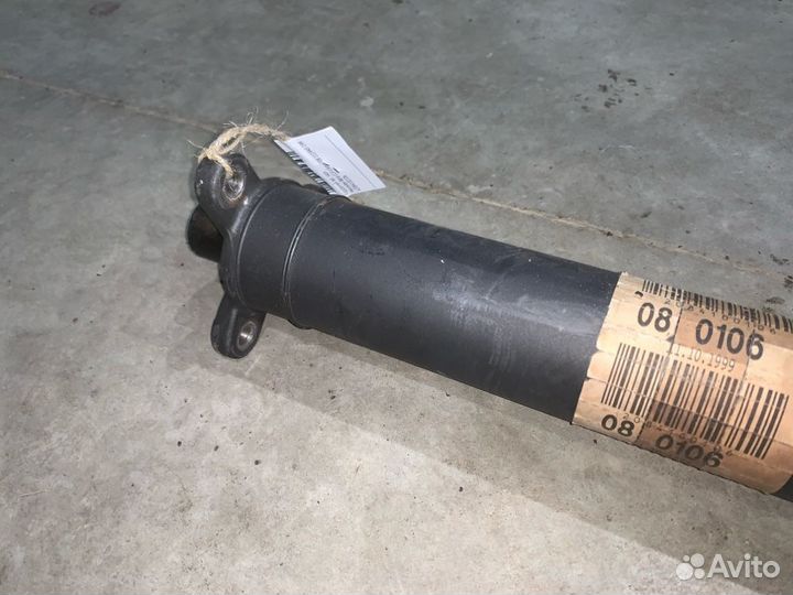 Карданный вал задний Mercedes-Benz Clk-Class C208