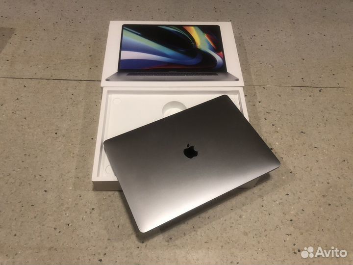 Macbook pro 2019, core i7, 250GB