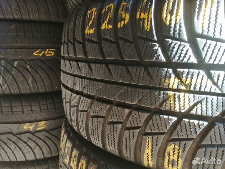 Bridgestone Blizzak LM-001 225/40 R18
