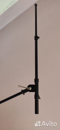 Микрофонная стойка журавль Hohner