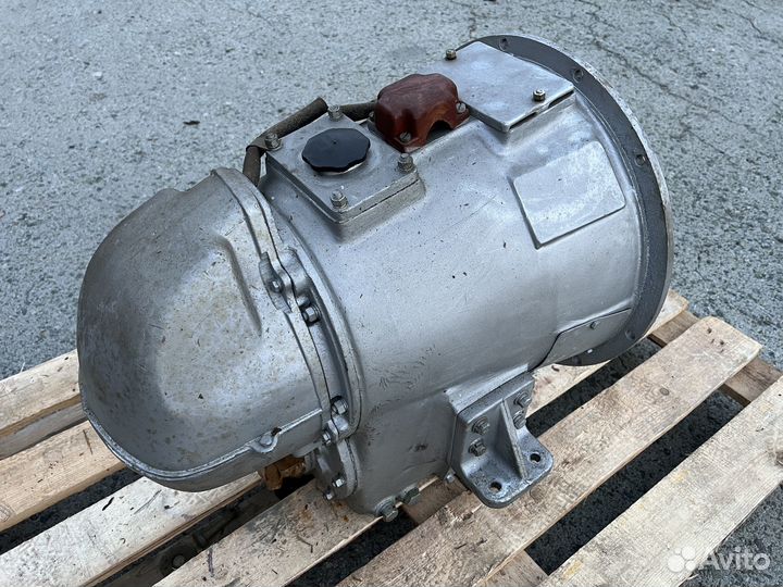 Реверс-редуктор ррпэ-20-3,5М для бмк-150 новый