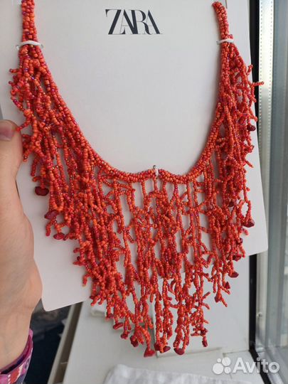 Ожерелье Zara новое