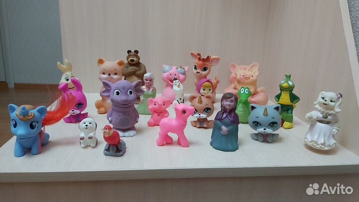 Набор резиновых игрушек