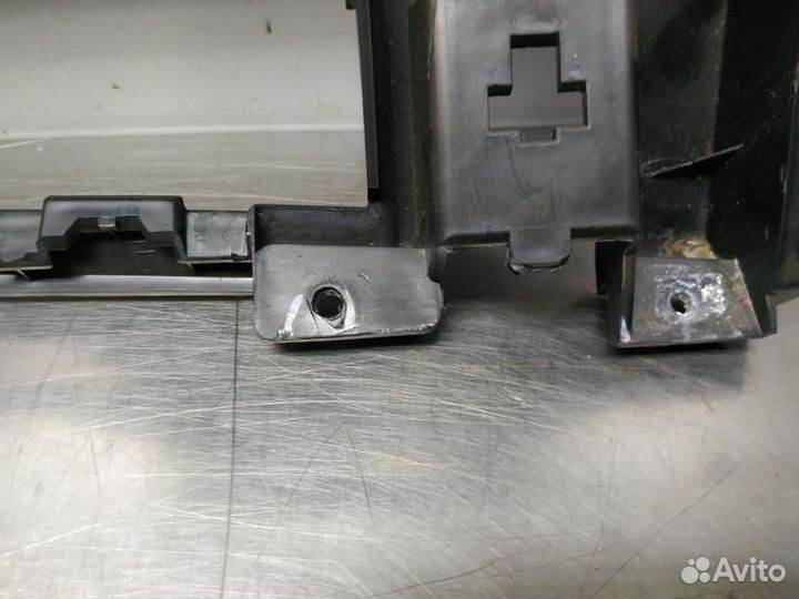 Накладка торпедо левая Jeep Grand Cherokee WK2