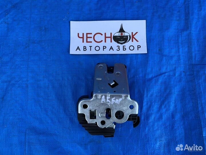 Замок крышки багажника Audi A5 S5 8T Sportback