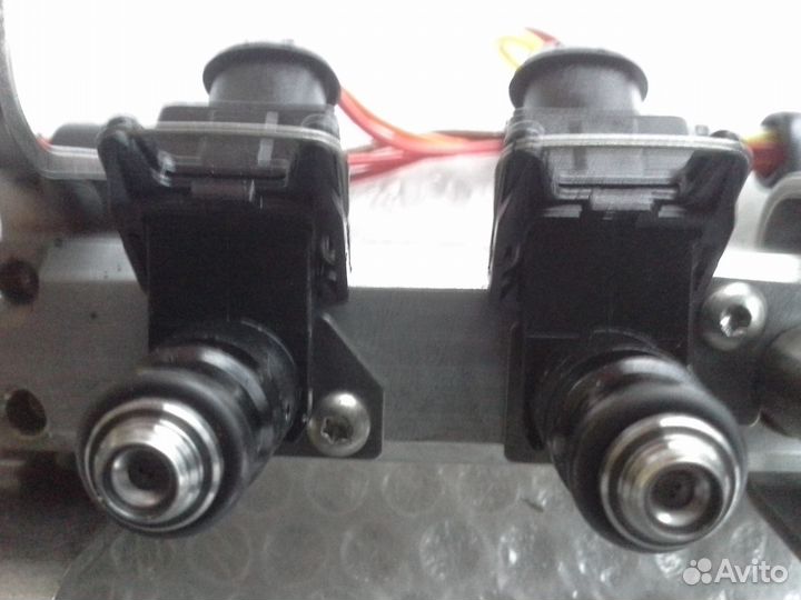 Топливная форсунка 840481Т01 Mercury 150-250 EFI